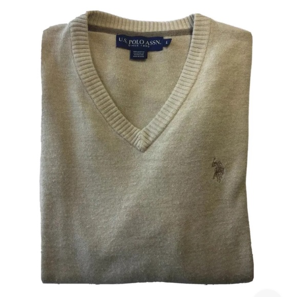 US Polo Assn. Men’s  Light Tan V Neck Sweater L - Picture 6 of 10